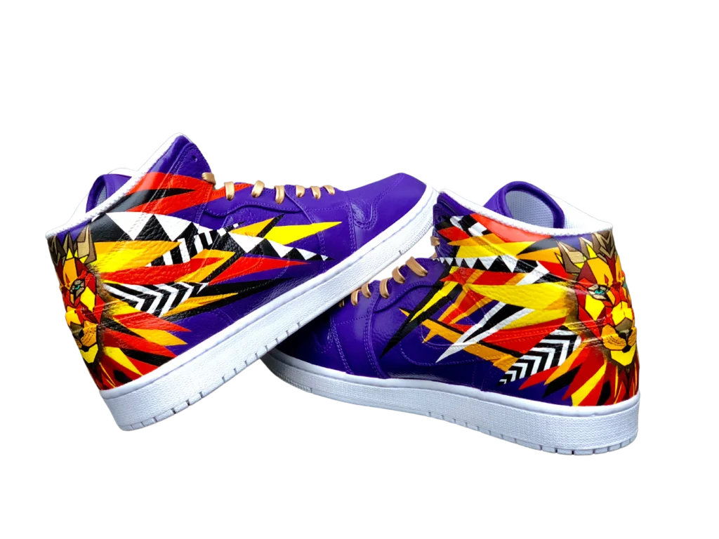Left Sneaker